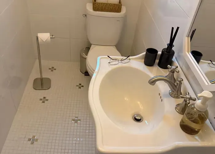 Seongsu, 1 Minute From Airport Bus, 4ppl Accomodation, River Seoul, 5minute From Gentle Monster Haus Nowhere * Seul