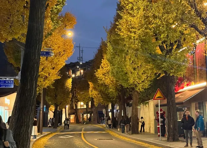 Seongsu, 1 Minute From Airport Bus, 4ppl Accomodation, River Seoul, 5minute From Gentle Monster Haus Nowhere